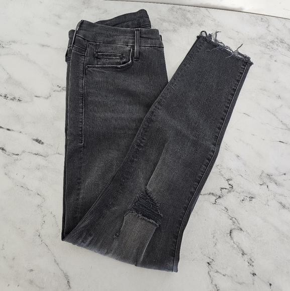 MOTHER The Looker Ankle Fray Distressed Gray Highrise Skinny Jeans 29 Preowned - Picture 4 of 11